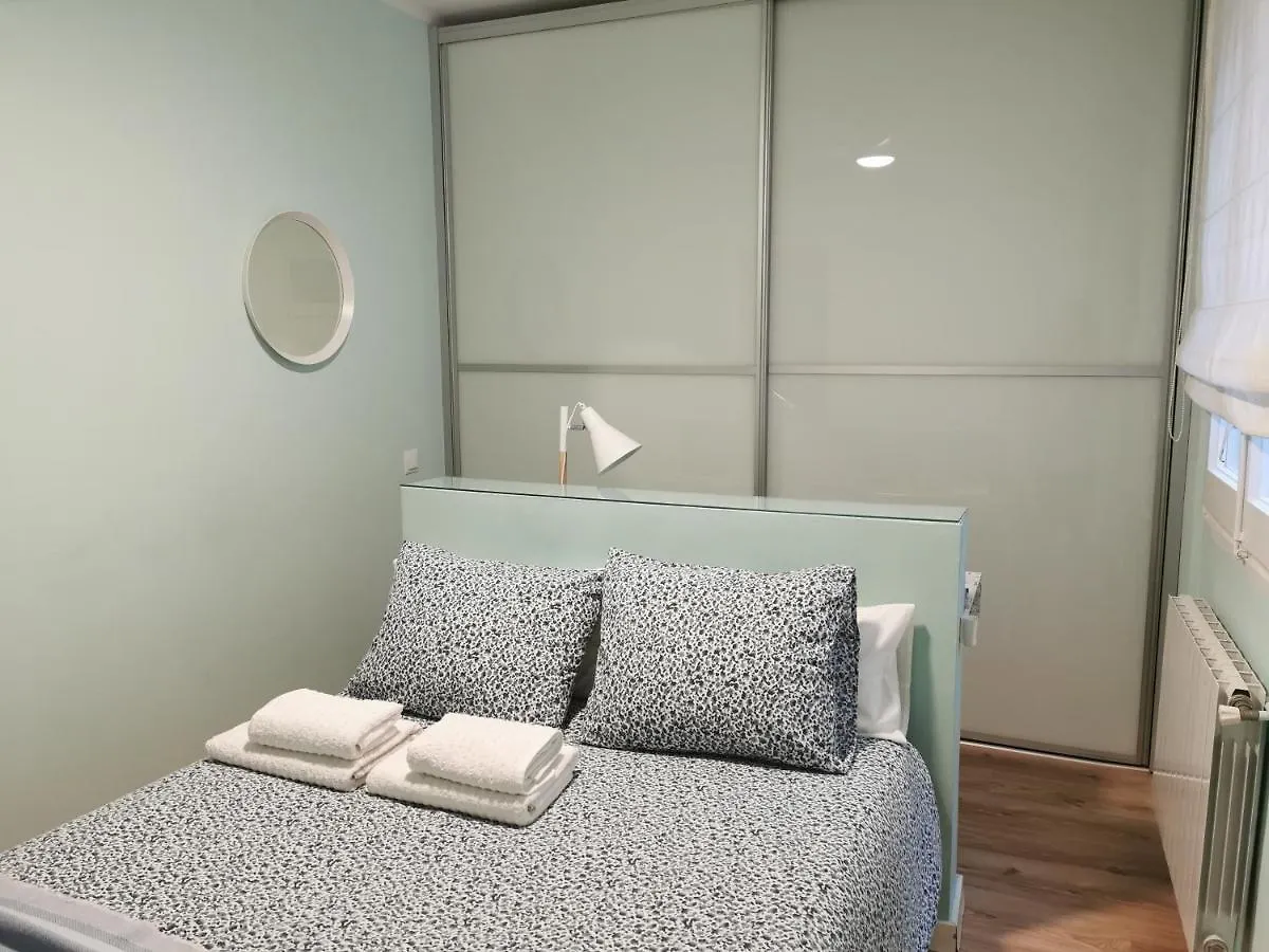 Dos Habitaciones Dobles En Apartamento Confortable L'Hospitalet de Llobregat 0*,  Spain