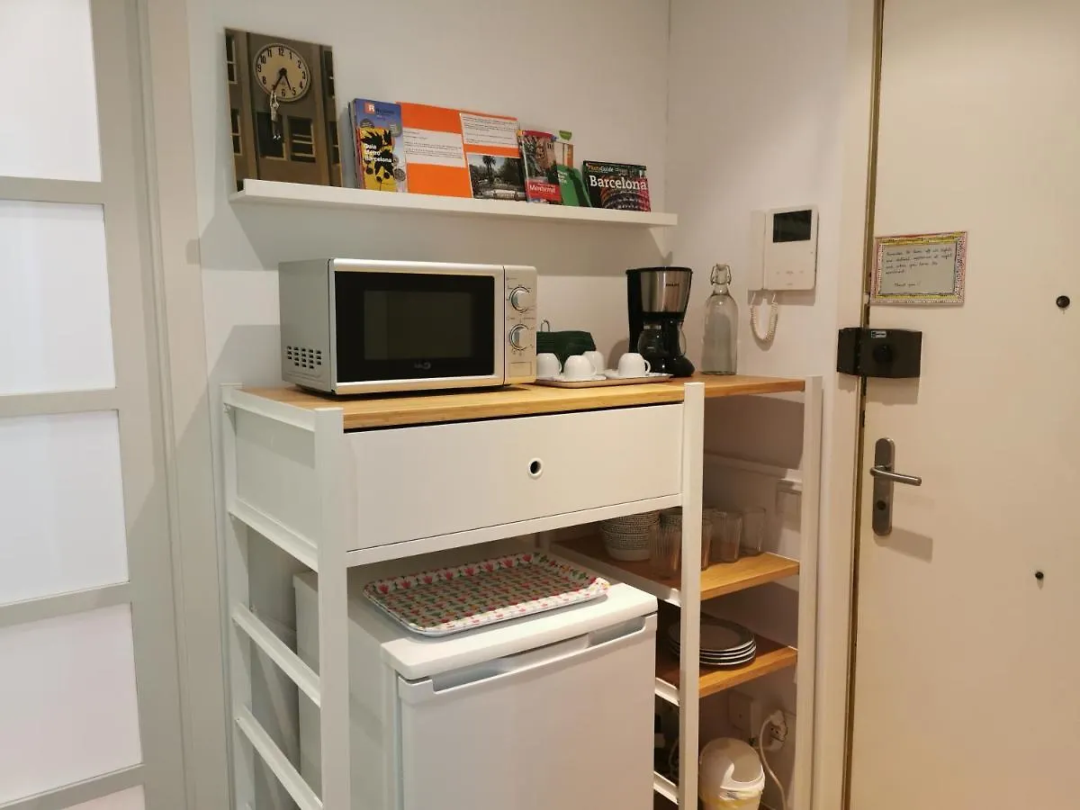 Homestay Dos Habitaciones Dobles En Apartamento Confortable L'Hospitalet de Llobregat